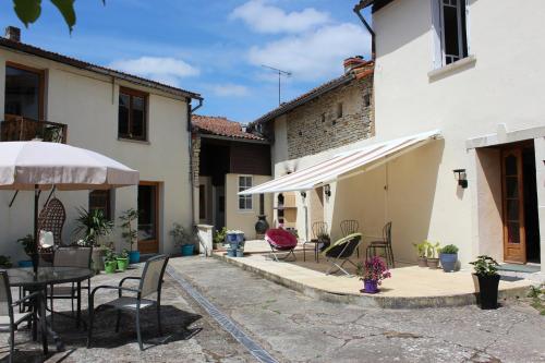 Belle's Retreat : Chambres d'hotes/B&B proche d'Angliers