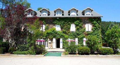 Hotel Restaurant du Moulin de Barette : Hotel proche de Brives-Charensac