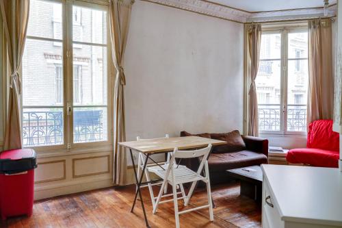 Large apartment near Porte de Versailles : Appartement proche de Vanves