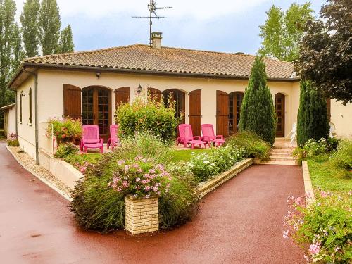 Holiday home Maison Pineuilh : Hebergement proche de Saint-Avit-Saint-Nazaire