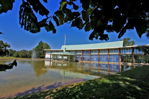 Logis des Lacs d'Halco : Hotel proche de Mesplède