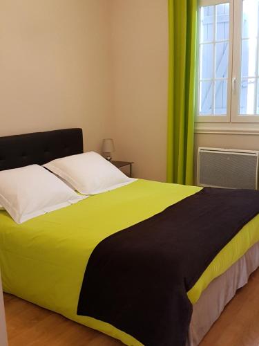 Résidence Carina : Appartement proche de Montagnac-Montpezat