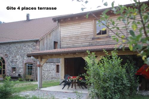 Gites typiques au coeur des Hautes Vosges : Hebergement proche de La Longine