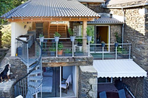 Ferienhaus mit Pool Sablières 100S : Hebergement proche de La Bastide-Puylaurent