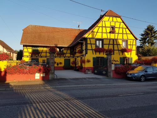Maison alsacienne à Andolsheim : Appartement proche de Bischwihr