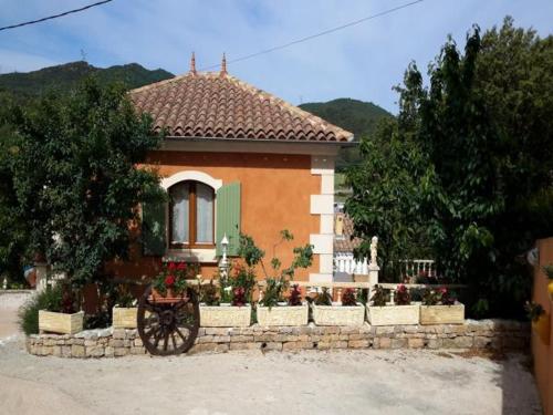 Casa das oliveiras : Hebergement proche de Sainte-Anastasie-sur-Issole