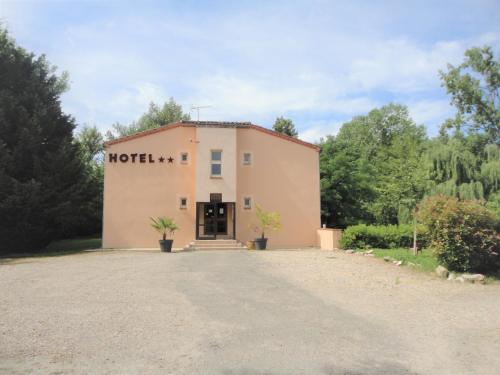 La Bonne Auberge : Hotel proche de Castelferrus