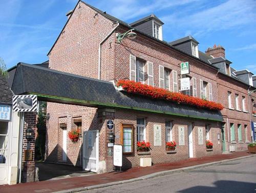 Logis Hôtel Restaurant La Paix : Hotel proche de Fontaine-en-Bray