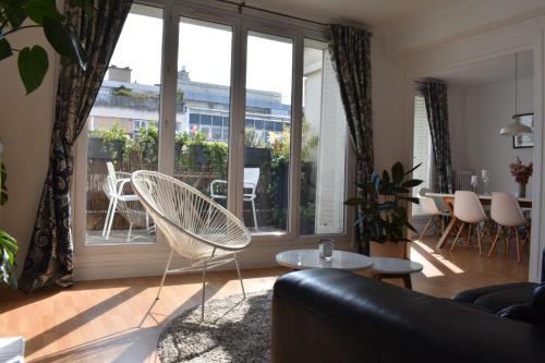 Appartement Spacious 1 Bedroom Apartment with Large Balcony