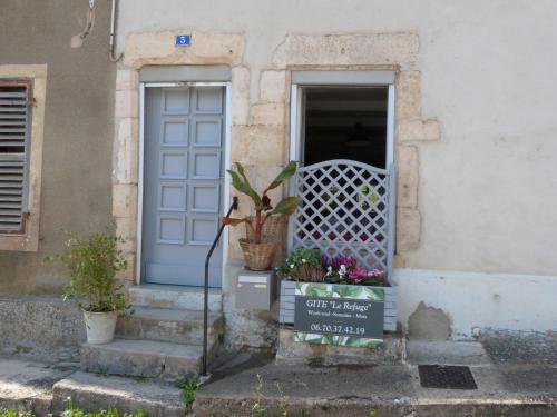 Gîte Le Refuge : Appartement proche de Chaux-lès-Passavant