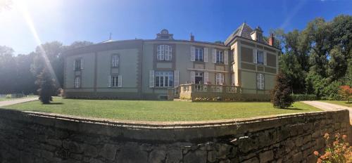 Chateau Du Prelong : Hebergement proche de Péronnas