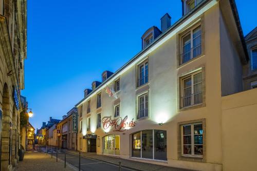 Hôtel De Brunville Et Restaurant Le Café Louis : Hotel proche de Magny-en-Bessin