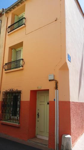 11 Rue Etienne Arago : Hebergement proche de Baixas