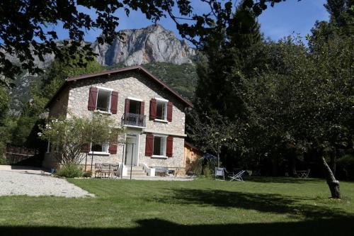 Villa Victoire : Hebergement proche de Siguer