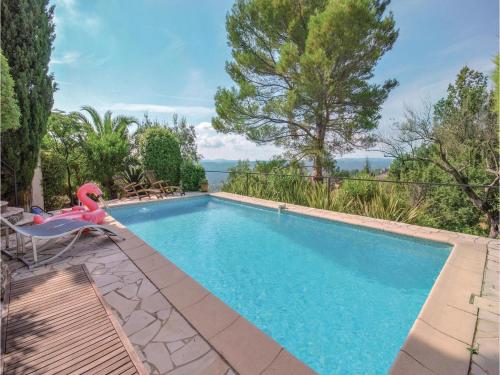Four-Bedroom Holiday Home in Tourrettes : Hebergement proche de Fayence