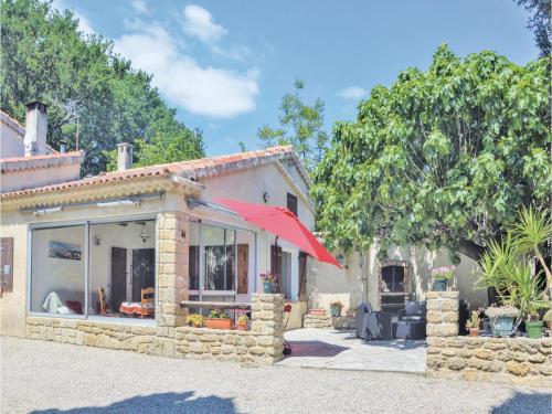 One-Bedroom Holiday Home in Pelissanne : Hebergement proche de Lançon-Provence