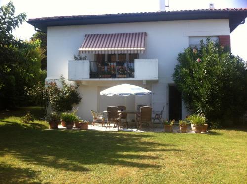 Appart T2 dans villa avec jardin proche Biarritz : Appartement proche d'Anglet