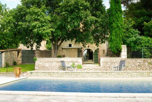 Navacelles Villa Sleeps 6 Pool WiFi : Hebergement proche de Lussan