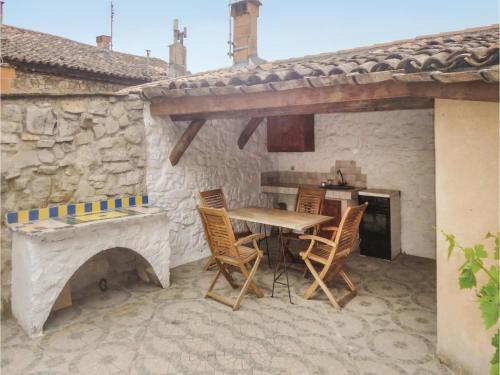Two-Bedroom Holiday Home in Bedarieux : Hebergement proche d'Avène