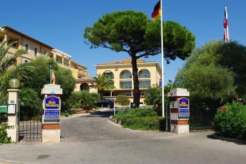 Best Western Plus Soleil et Jardin : Hotel proche de Sanary-sur-Mer
