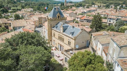 Chateau Terre Blanche : Appartement proche de Troye-d'Ariège