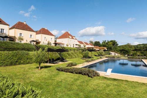 Tuiliere Villa Sleeps 6 Pool Air Con WiFi : Hebergement proche de Saint-Capraise-de-Lalinde