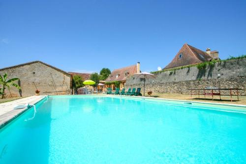 La Dreyrie Villa Sleeps 6 Pool WiFi : Hebergement proche de Badefols-sur-Dordogne