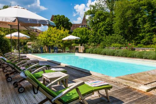 Hébergement Saint-Jean-de-Cole Villa Sleeps 15 Pool WiFi