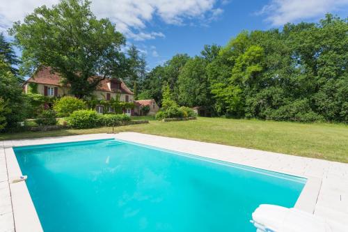 Limeuil Villa Sleeps 6 Pool WiFi : Hebergement proche de Saint-Avit-de-Vialard