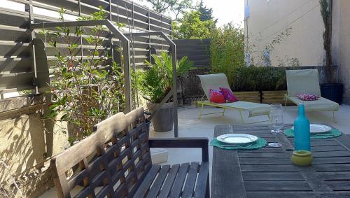 la Terrasse : Appartement proche de Montségur-sur-Lauzon