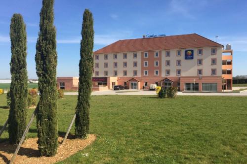 Comfort Hotel Dijon Sud - Longvic : Hotel proche de Gevrey-Chambertin