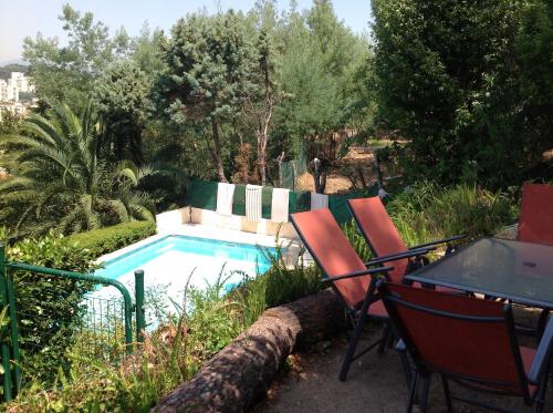 Grande villa Super Cannes avec piscine : Appartement proche de Vallauris