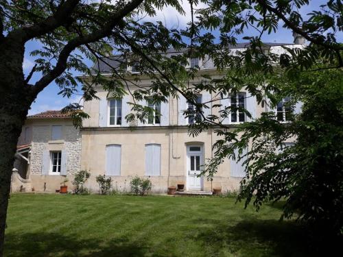 le domaine de bellevue : Chambres d'hotes/B&B proche de Saint-Fort-sur-Gironde