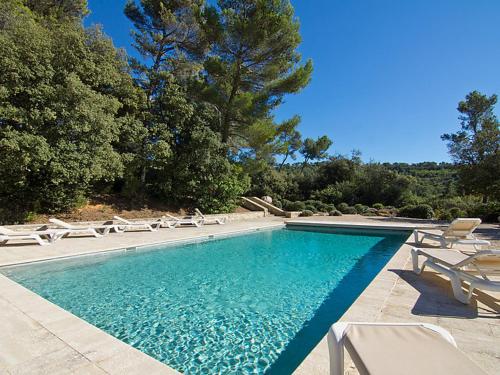 La Bastide-des-Jourdans Villa Sleeps 14 Pool WiFi : Hebergement proche de Beaumont-de-Pertuis