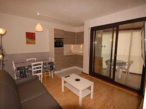 Rental Apartment Isards 4 : Appartement proche de Bilhères