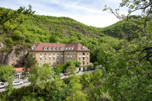 VILLAGE DIGNE LES BAINS : Hotel proche de Digne-les-Bains
