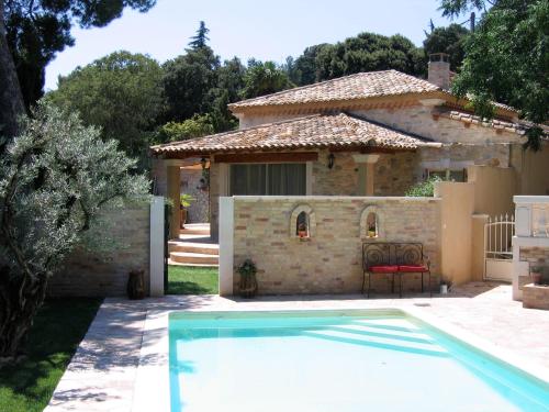 Villa Bacchus, Provence : Hebergement proche de Les Angles