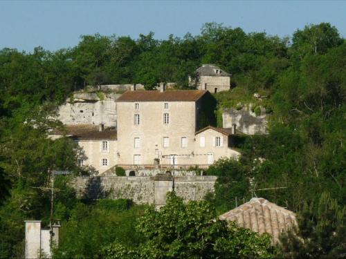 Rochecorail : Hebergement proche de Saint-Yrieix-sur-Charente