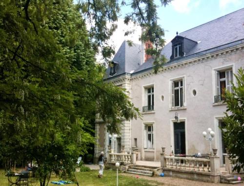 Chambres d'Hôtes Château de la Marbelliere : Chambres d'hotes/B&B proche de Montbazon