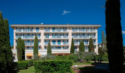 Le Verdon : Hotel proche de Saint-Martin-de-Brômes