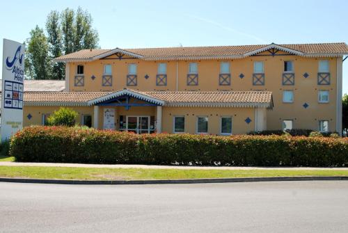 Hotel Altica Boulazac : Hotel proche de Saint-Crépin-d'Auberoche