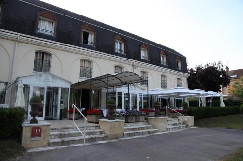 Le Pré Saint Germain : Hotel proche de Graveron-Sémerville