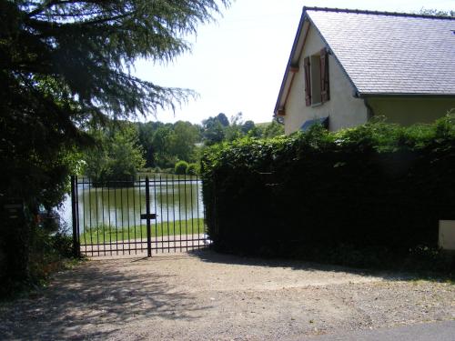 Lake House France : Appartement proche de Pontvallain