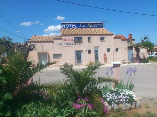 Hotel La Reserve : Motel proche de Vic-la-Gardiole