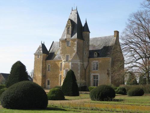 Chateau de la Balluere : Chambres d'hotes/B&B proche de Fercé-sur-Sarthe