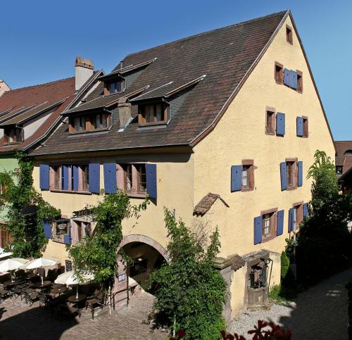 Hôtel De La Couronne : Hotel proche de Zellenberg
