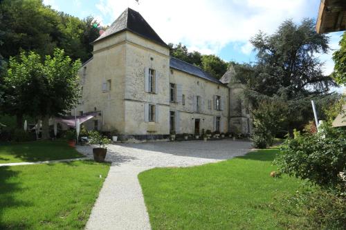 Château de Courtebotte : Hebergement proche de Baigneaux
