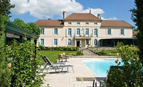 Chateau Du Mont Joly : Hotel proche de Broye-Aubigney-Montseugny