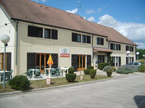 Hôtel Le Pressoir - Auxerre Appoigny : Hotel proche de Villeneuve-Saint-Salves