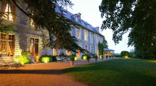 Château De Noirieux : Hotel proche de Chaumont-d'Anjou